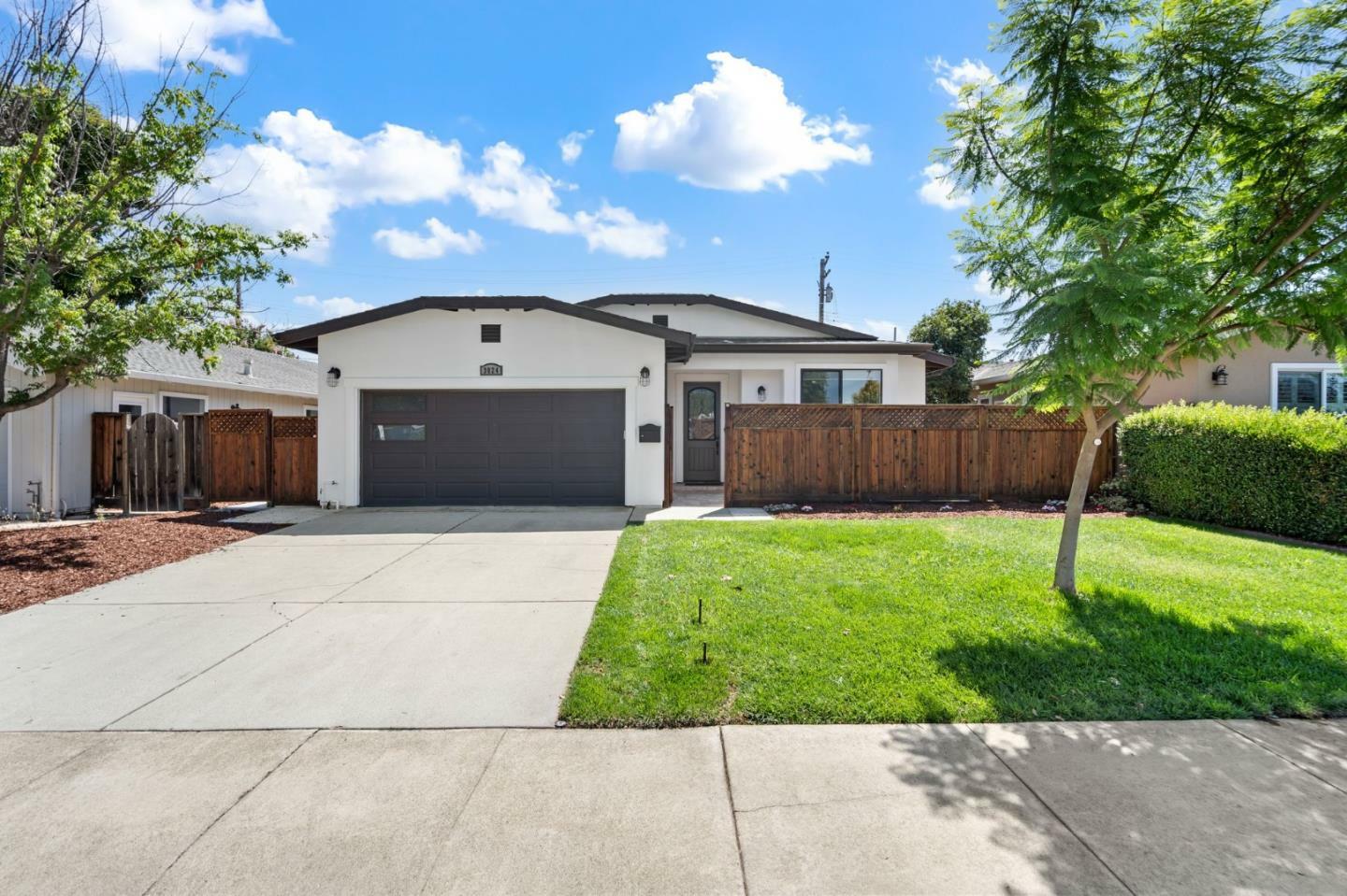 Property Photo:  3024 Cameron Way  CA 95051 