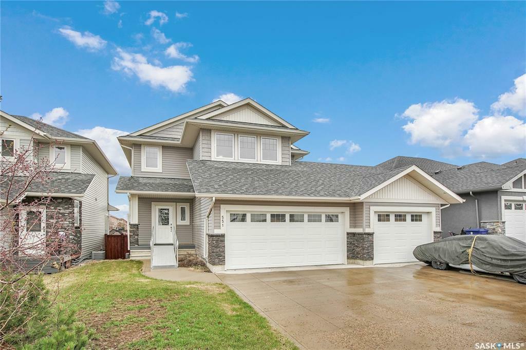 Photo de la propriété:  551 Redwood Crescent  SK S0K 4S2 