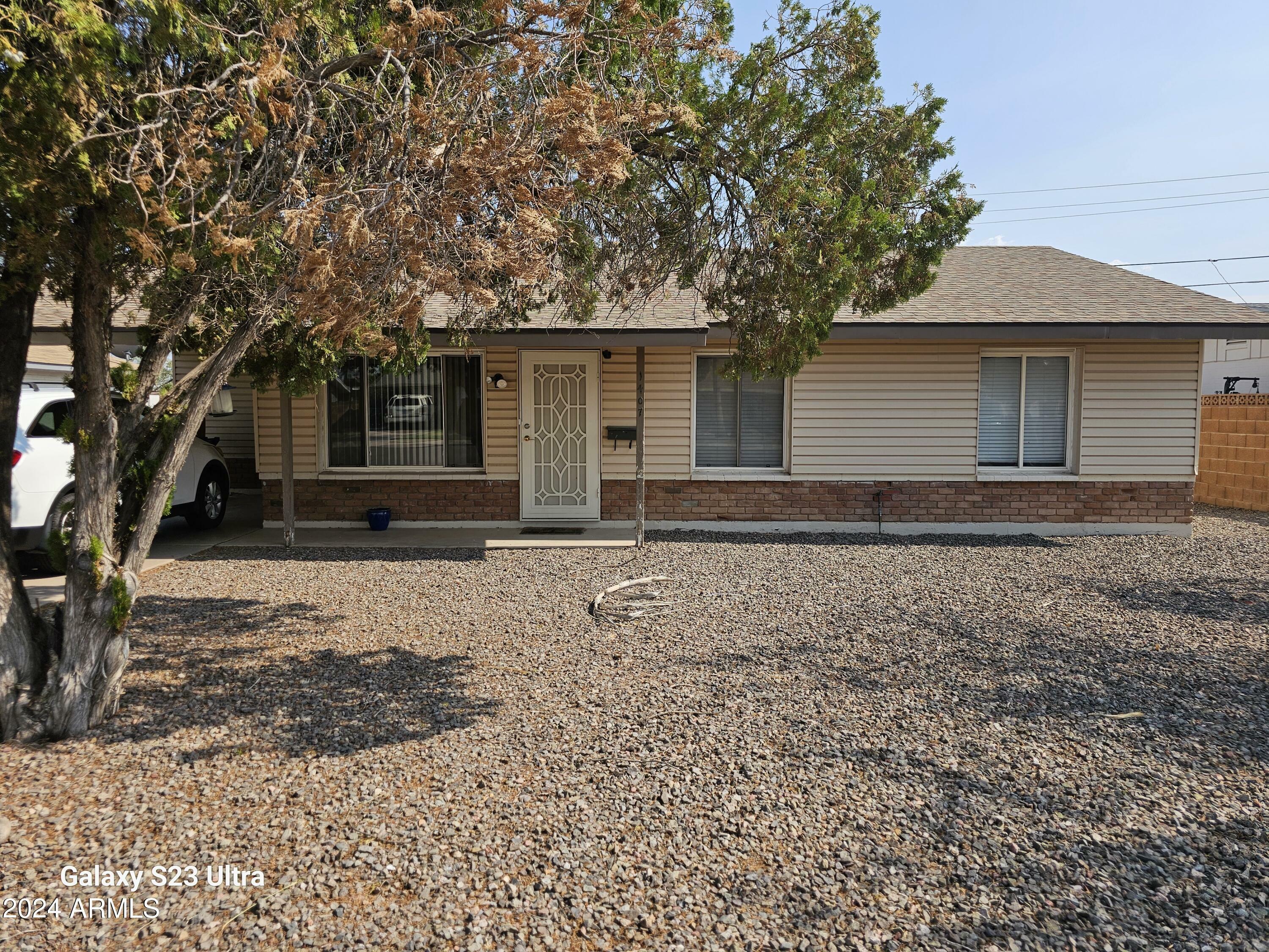 Property Photo:  1407 E Del Rio Drive  AZ 85282 