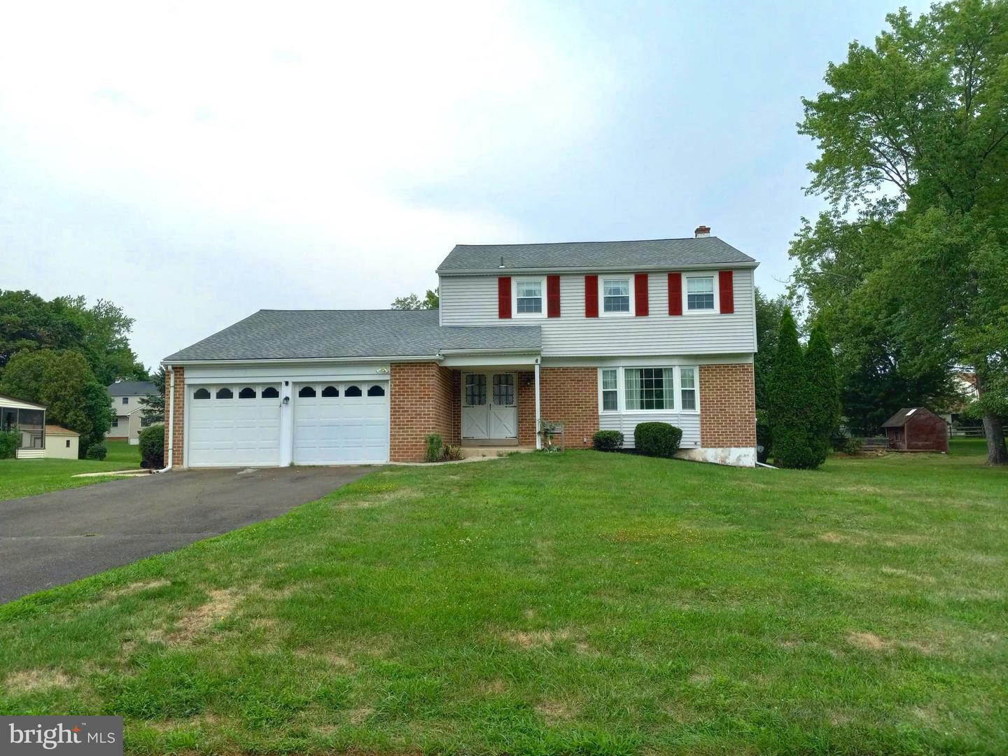 Property Photo:  1609 Latch String Lane  PA 19440 