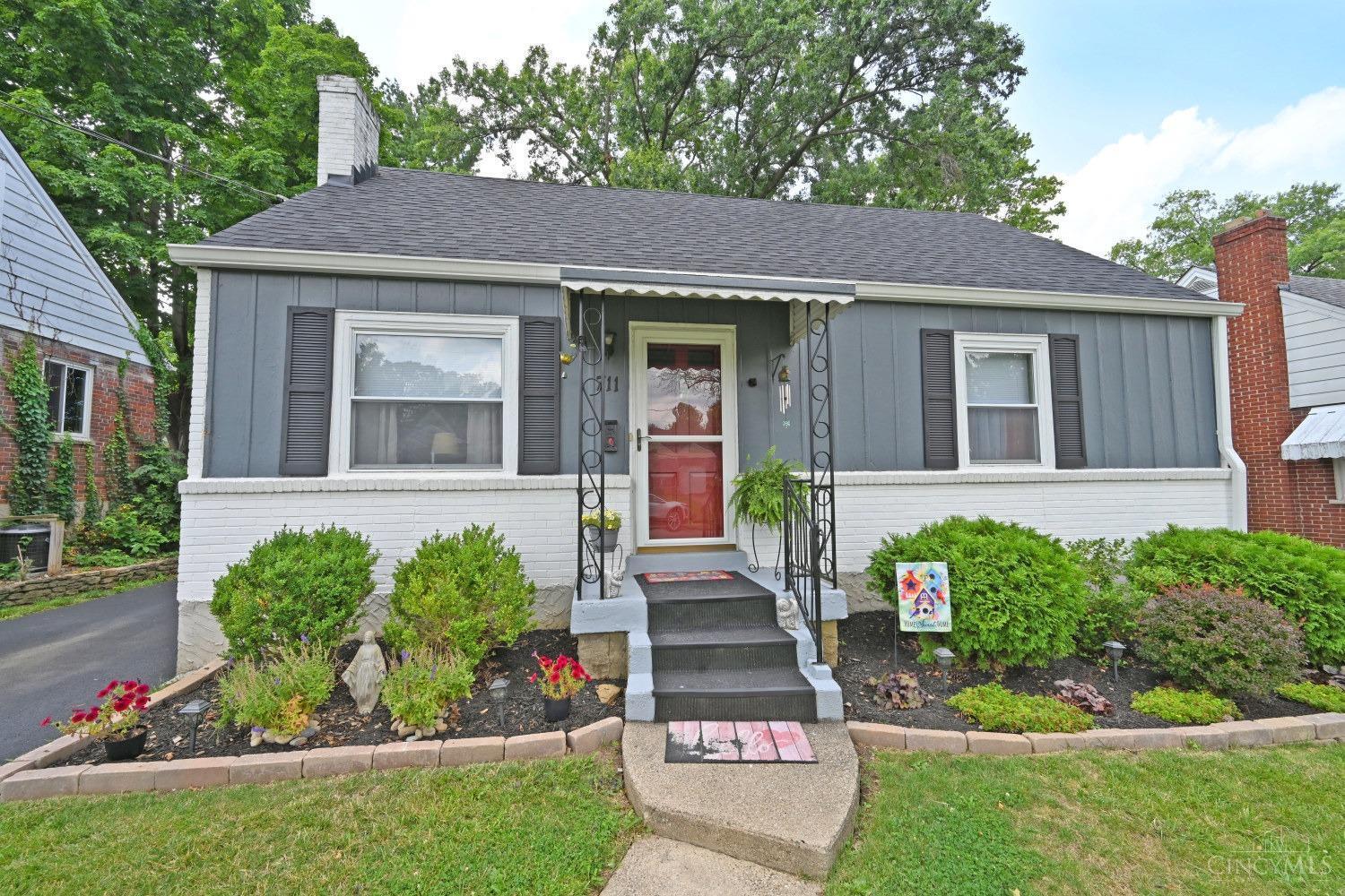 711 Lory Lane  Reading OH 45215 photo