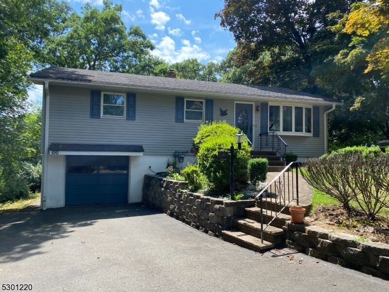 Property Photo:  100 Old Homestead Rd  NJ 07470 