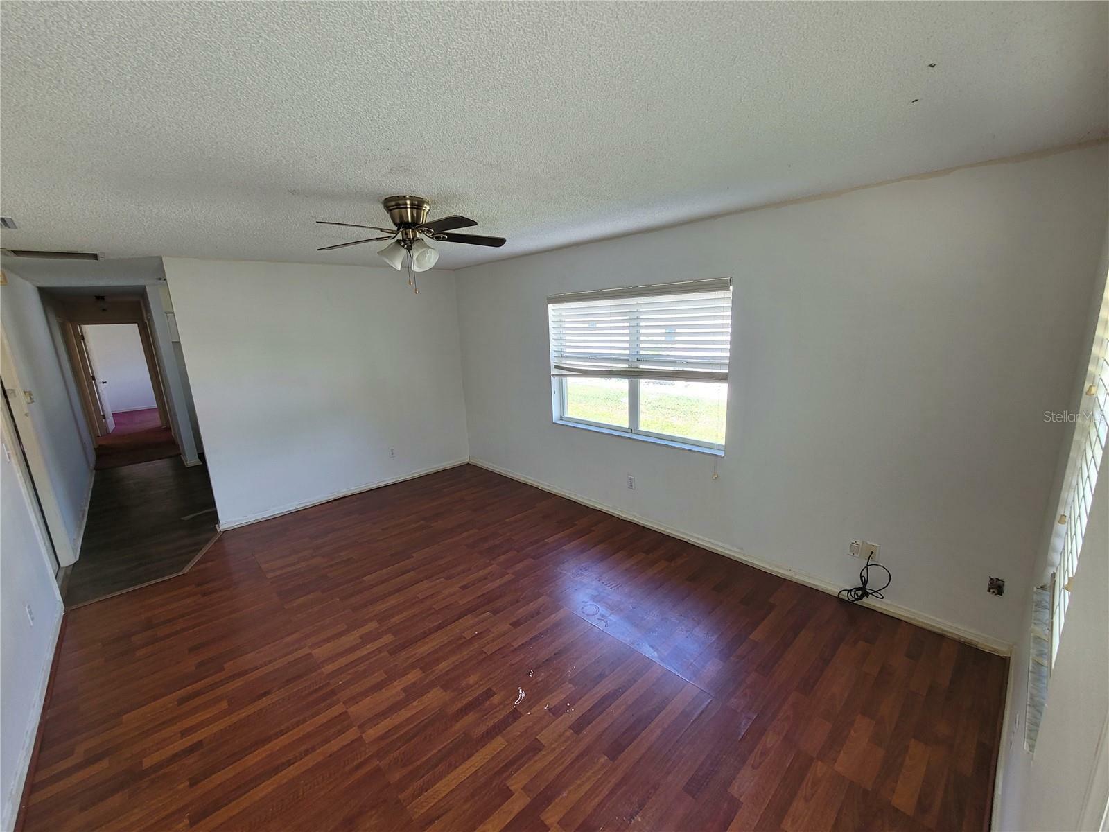 Property Photo:  707 13th Street W  FL 34221 