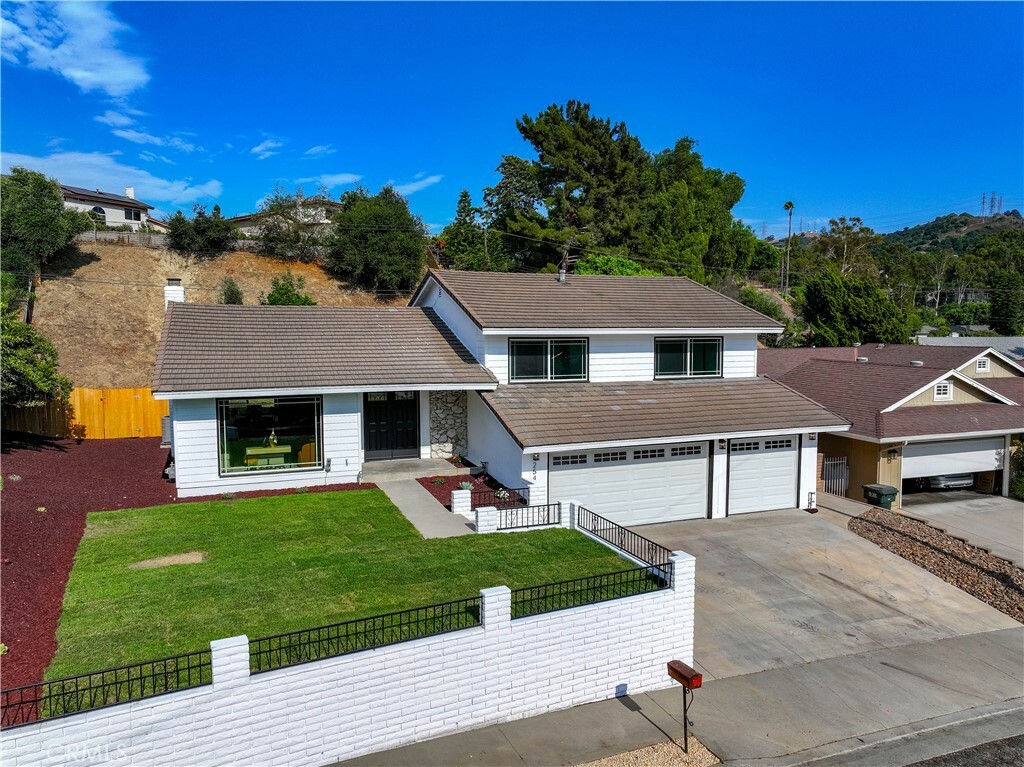 Property Photo:  2546 Fontezuela Drive  CA 91745 