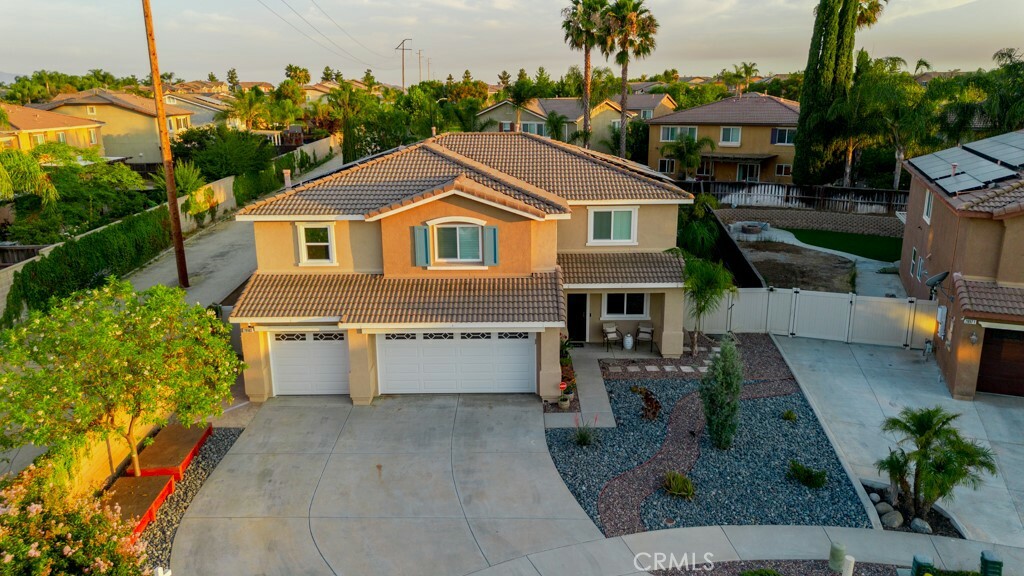 Property Photo:  28983 Alyssum Court  CA 92563 