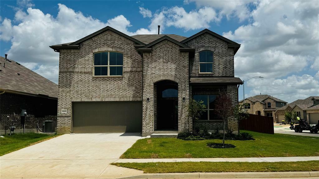 Property Photo:  1229 Elgar Trail  TX 76247 