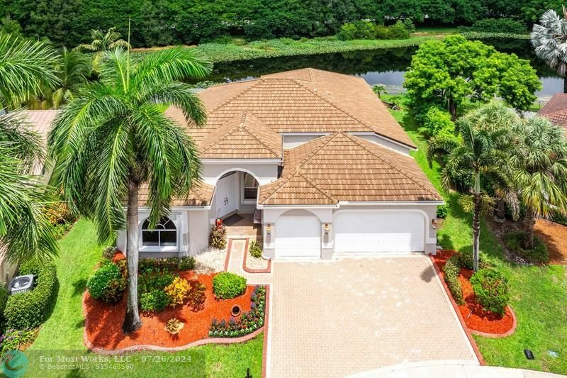 Property Photo:  3787 Oak Ridge Cir  FL 33331 