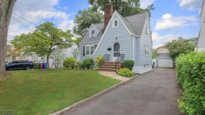 Property Photo:  17 Furber Ave  NJ 07036 