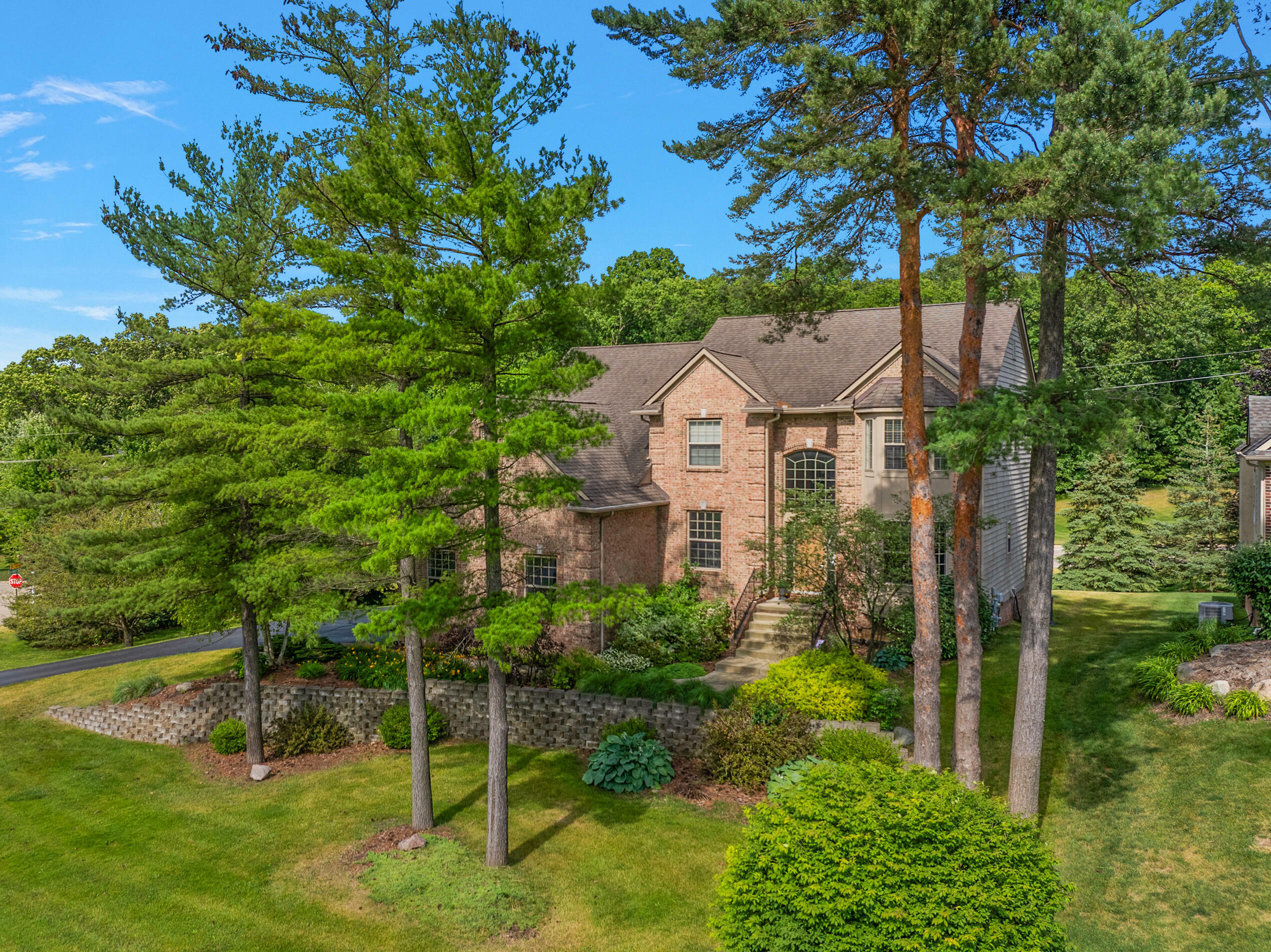 Property Photo:  4771 Crooked Stick Court  MI 48116 