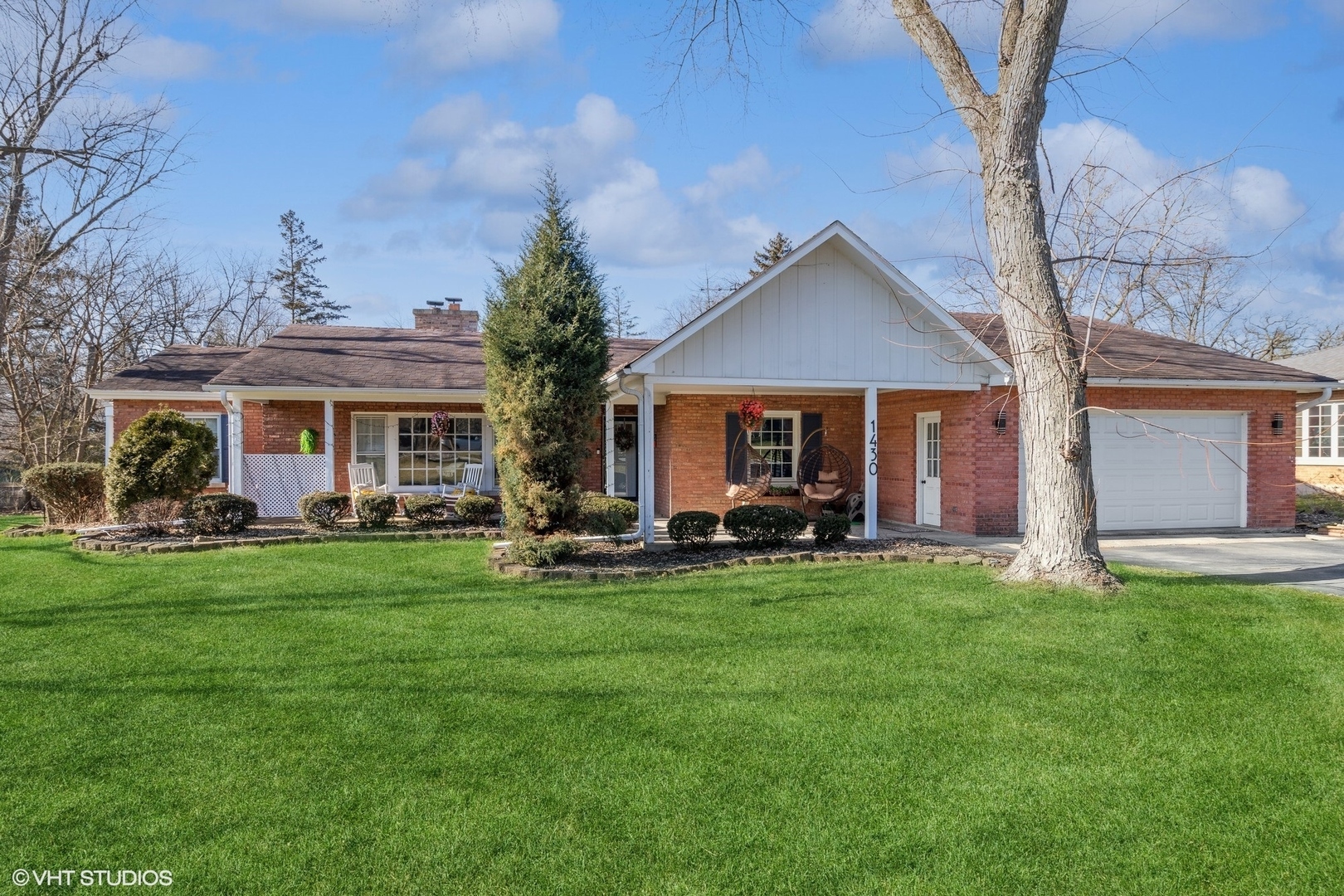 Property Photo:  1430 Brassie Avenue  IL 60422 