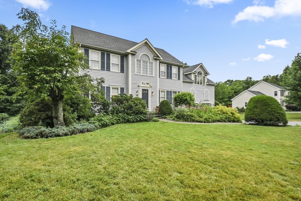 Property Photo:  16 Rockwell Drive  MA 01545 