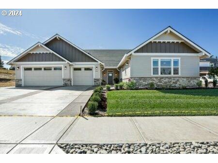 Property Photo:  6709 NW 24th Ct  WA 98665 