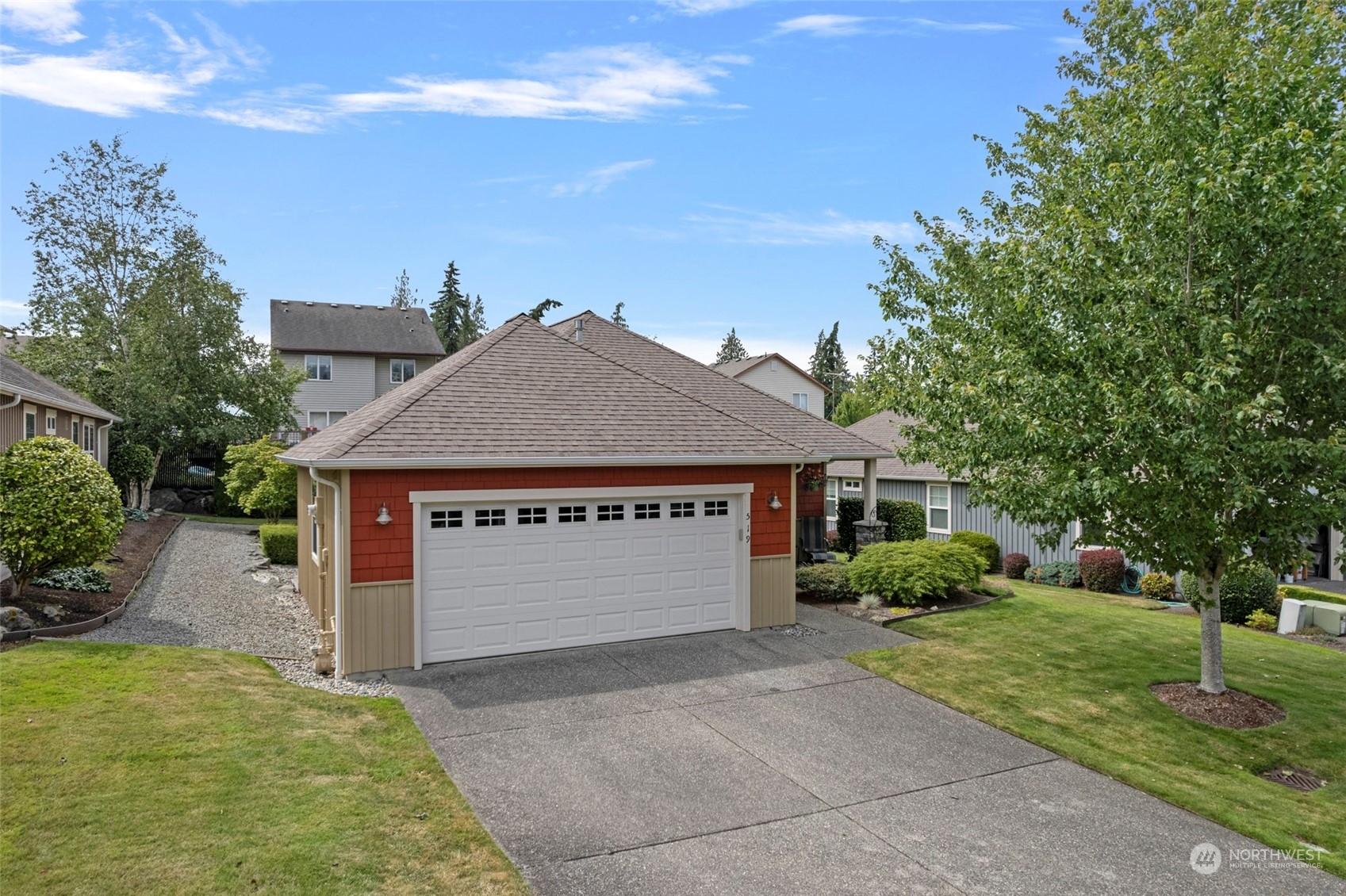 Property Photo:  519 Shady Lane  WA 98273 