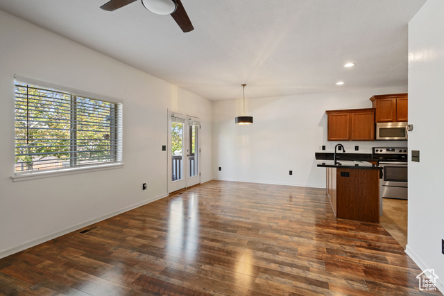 Property Photo:  7856 S Summer Station Way E  UT 84047 