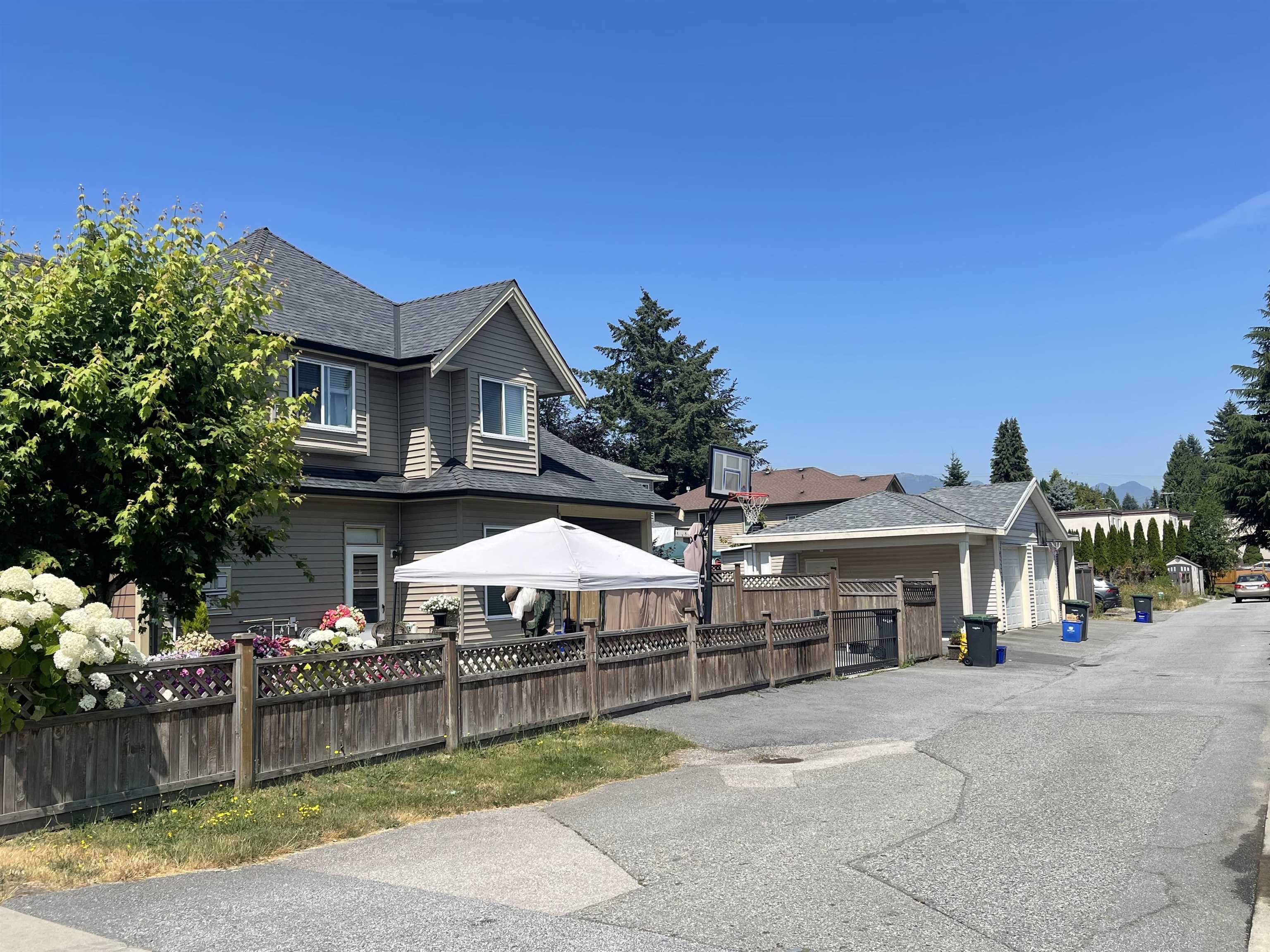 Property Photo:  945A Robinson Street  BC V3J 4G9 