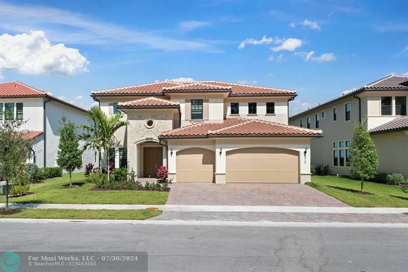 Property Photo:  8910 W Parkland Bay Trial  FL 33076 