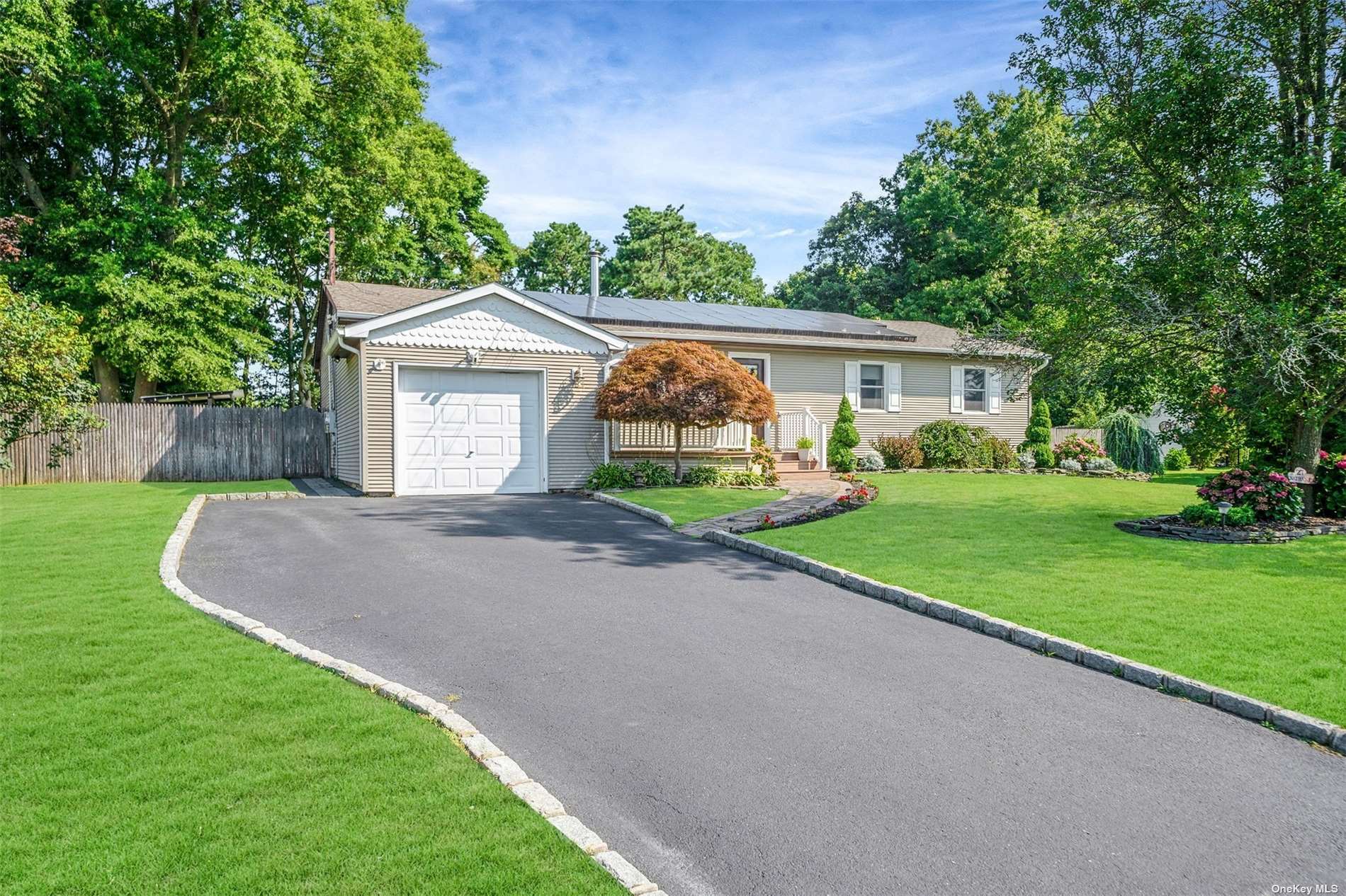 Property Photo: 27 Nathan Drive NY 11716