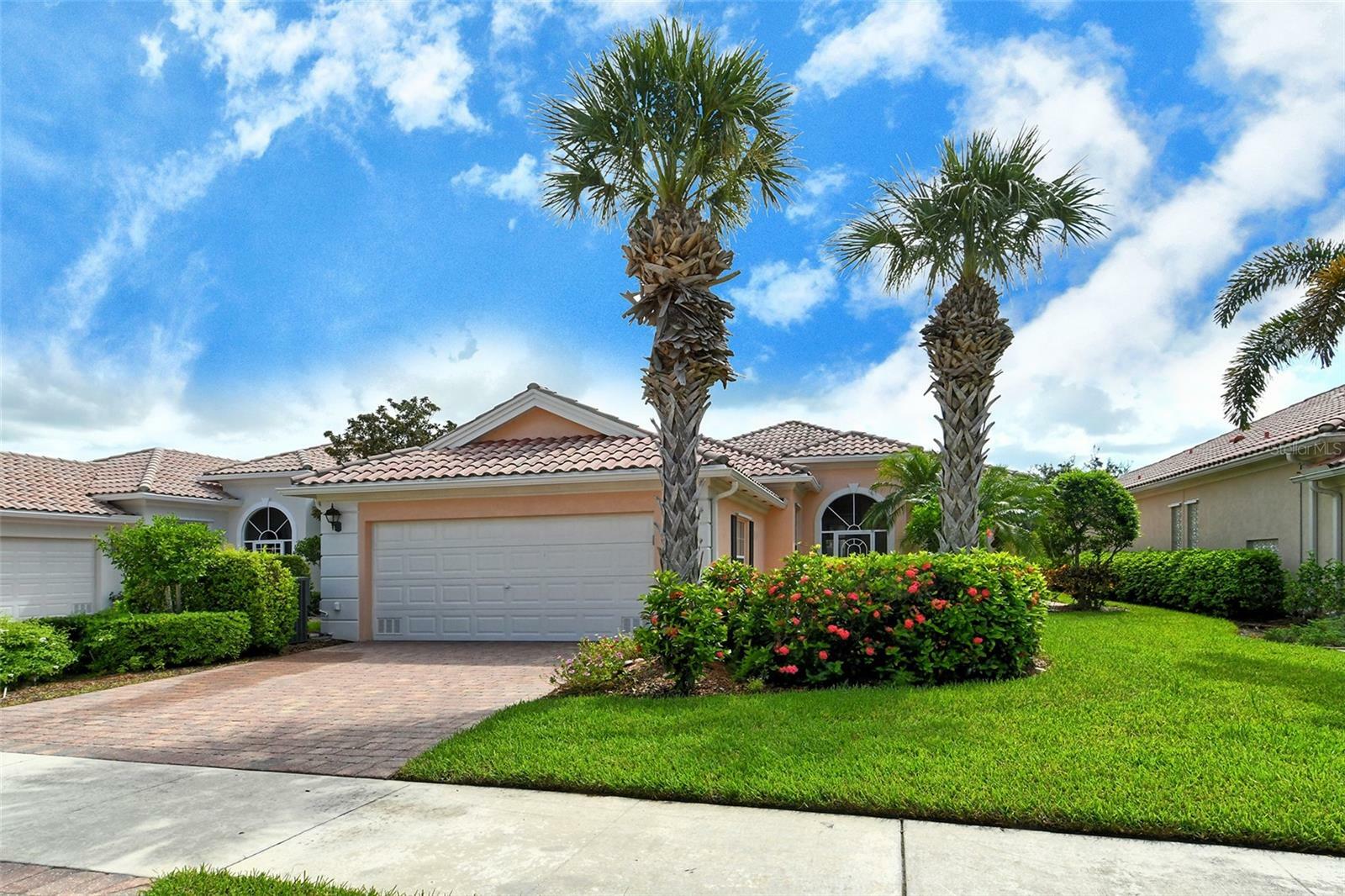 Property Photo:  5839 Benevento Drive  FL 34238 