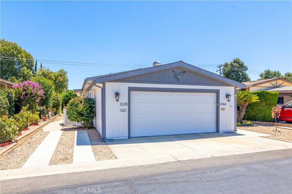 Property Photo:  1266 Bishop Drive  CA 92545 