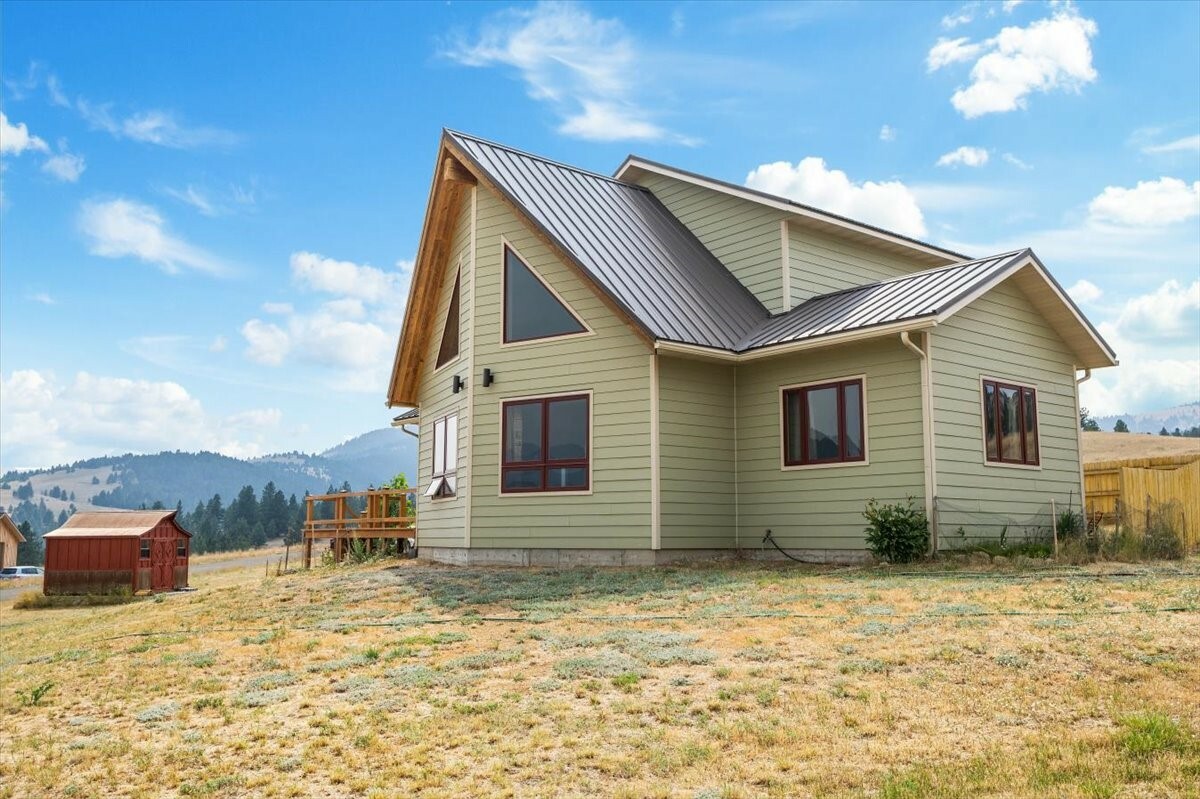 Property Photo:  4 Powder House Road  MT 59638 