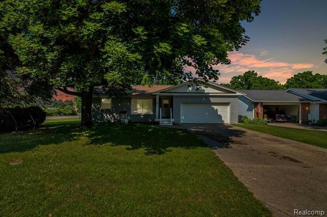 Property Photo: 4514 Old Carriage Road MI 48507