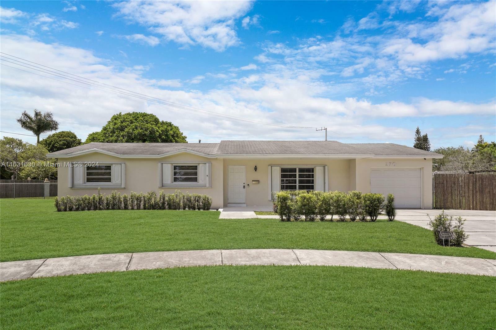 Property Photo:  10270 SW 108th St  FL 33176 