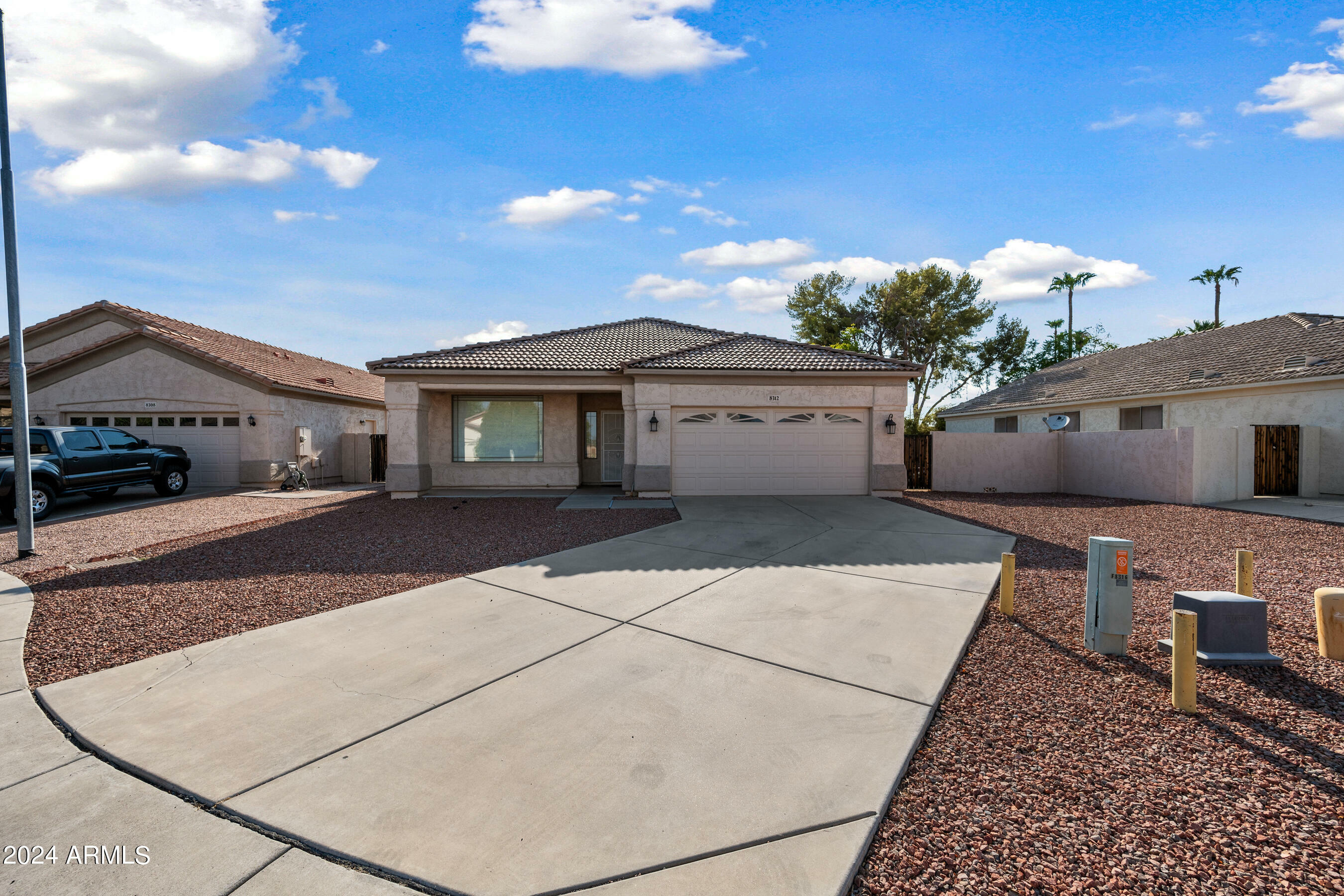 Property Photo:  8312 N 56th Lane  AZ 85302 