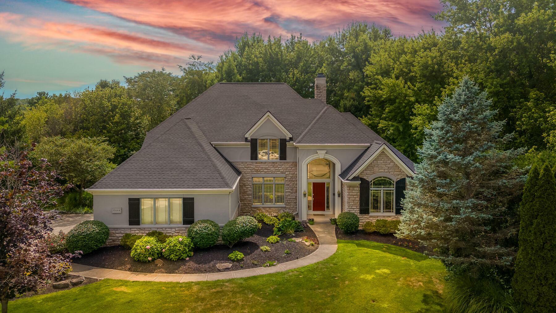 Property Photo: 10644 Dundee Court OH 43065