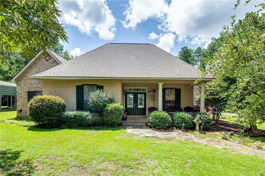 Property Photo: 218 Belle Trace Road LA 71346