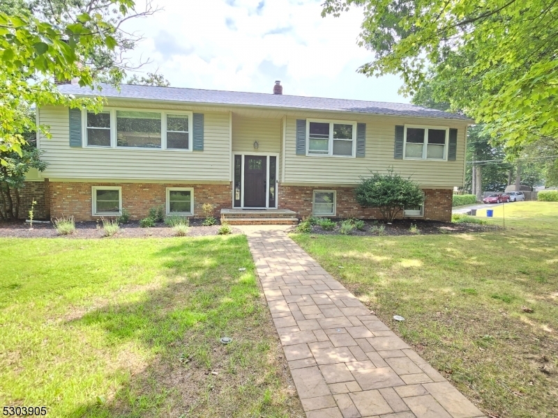 Property Photo: 38 Ferncliff Rd NJ 07950