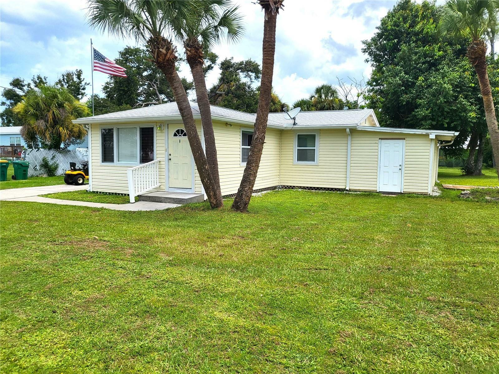 Property Photo:  8350 Roosevelt Street  FL 34224 