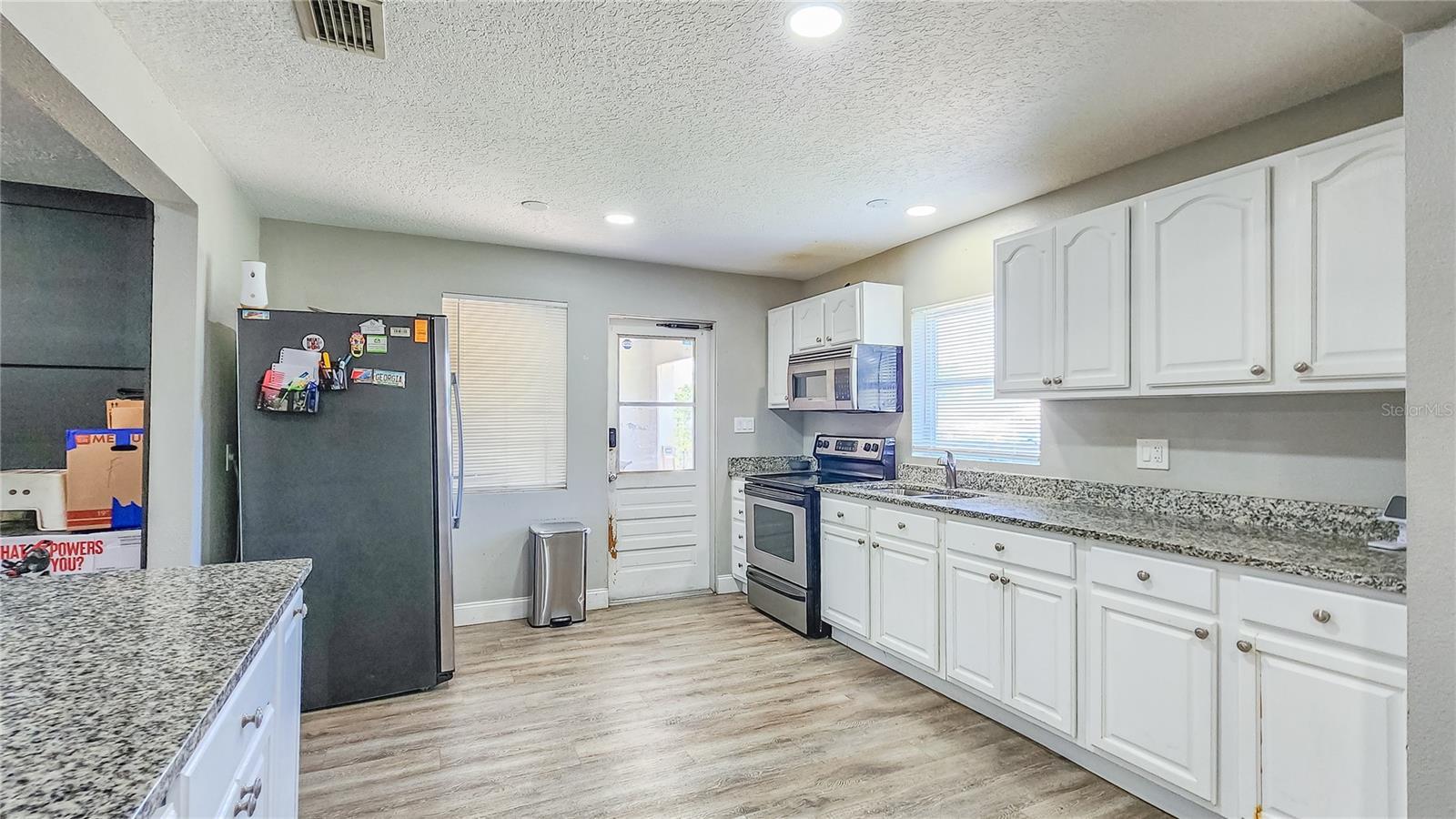 Property Photo: 1117 Lehigh FL 34744