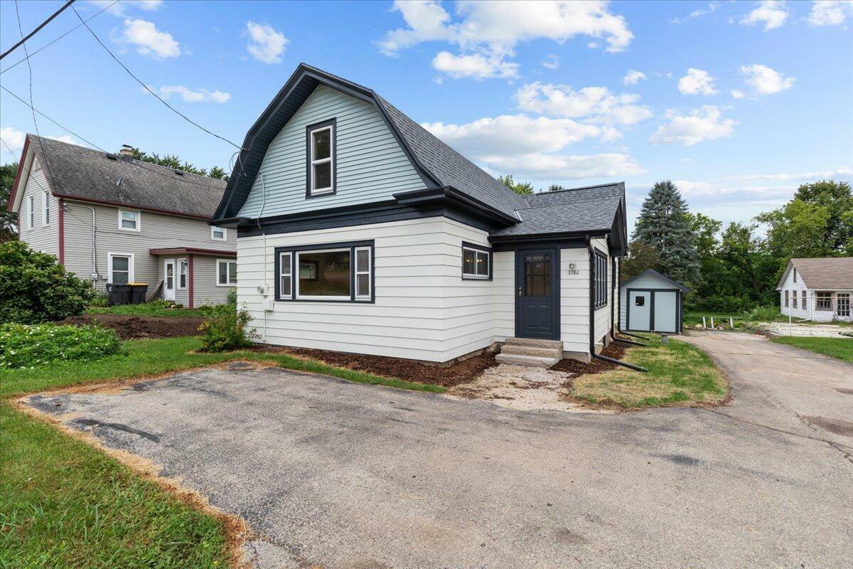 Property Photo:  3782 Hubertus Rd  WI 53033 