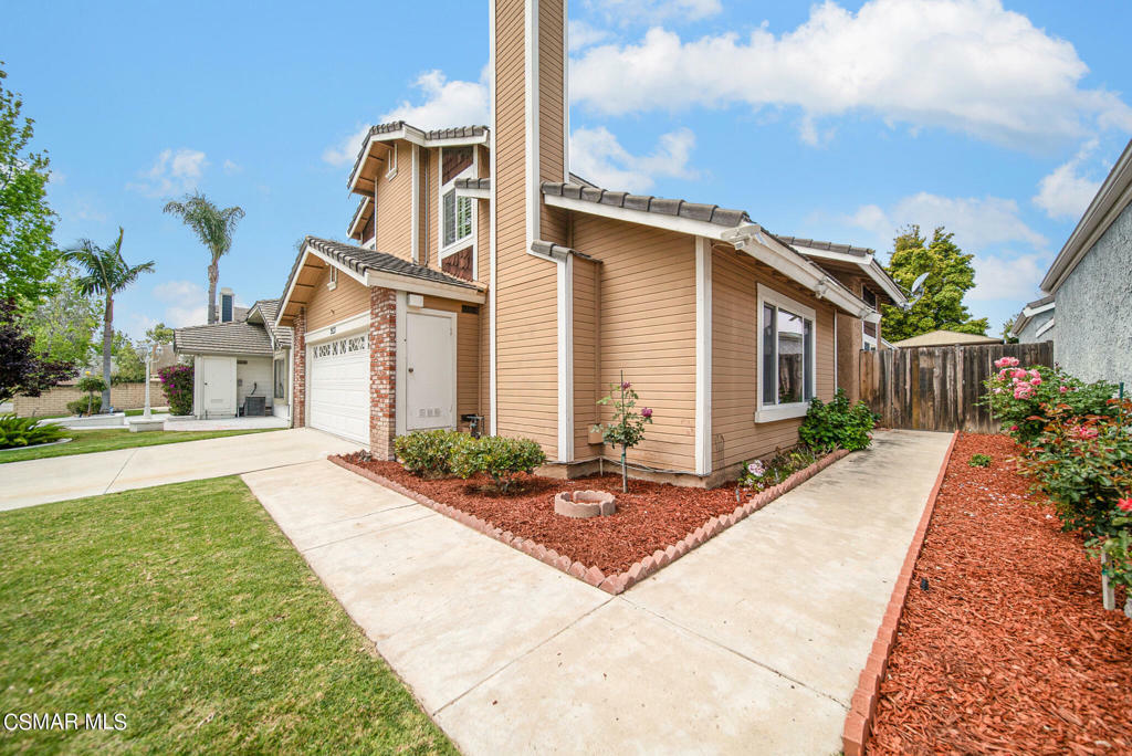 Property Photo:  2533 Belvedere Court  CA 93065 