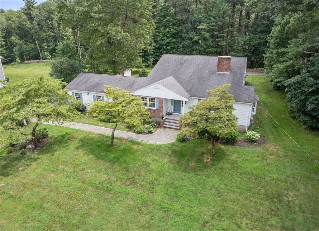 Property Photo:  203 Farm Lane  MA 02090 