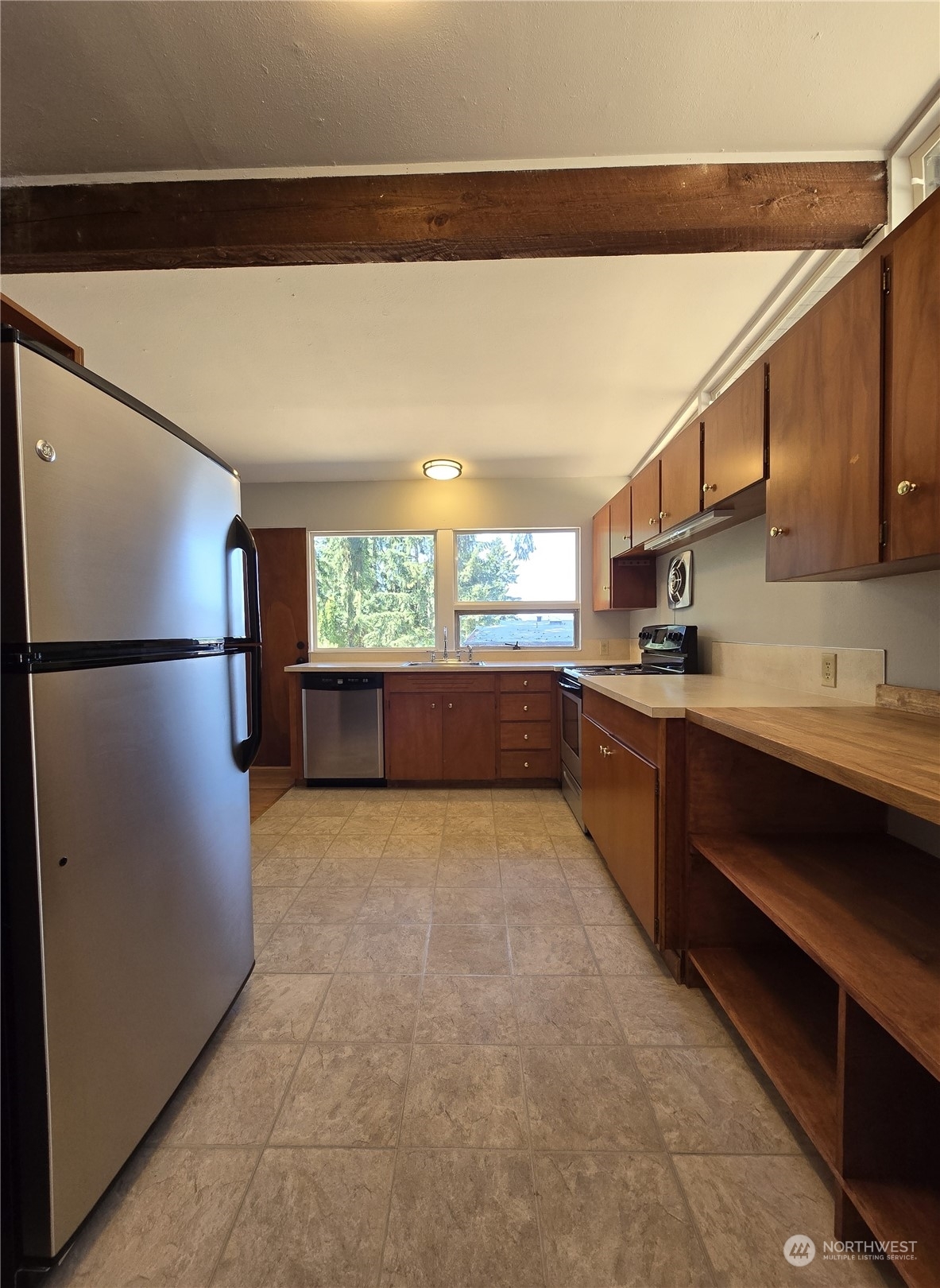 Property Photo:  4545 119th Avenue SE  WA 98006 