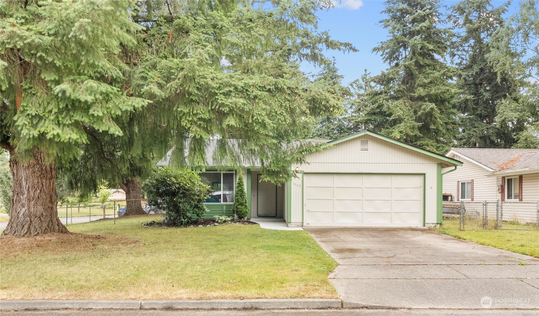 Property Photo:  1903 McCormick Street NE  WA 98506 