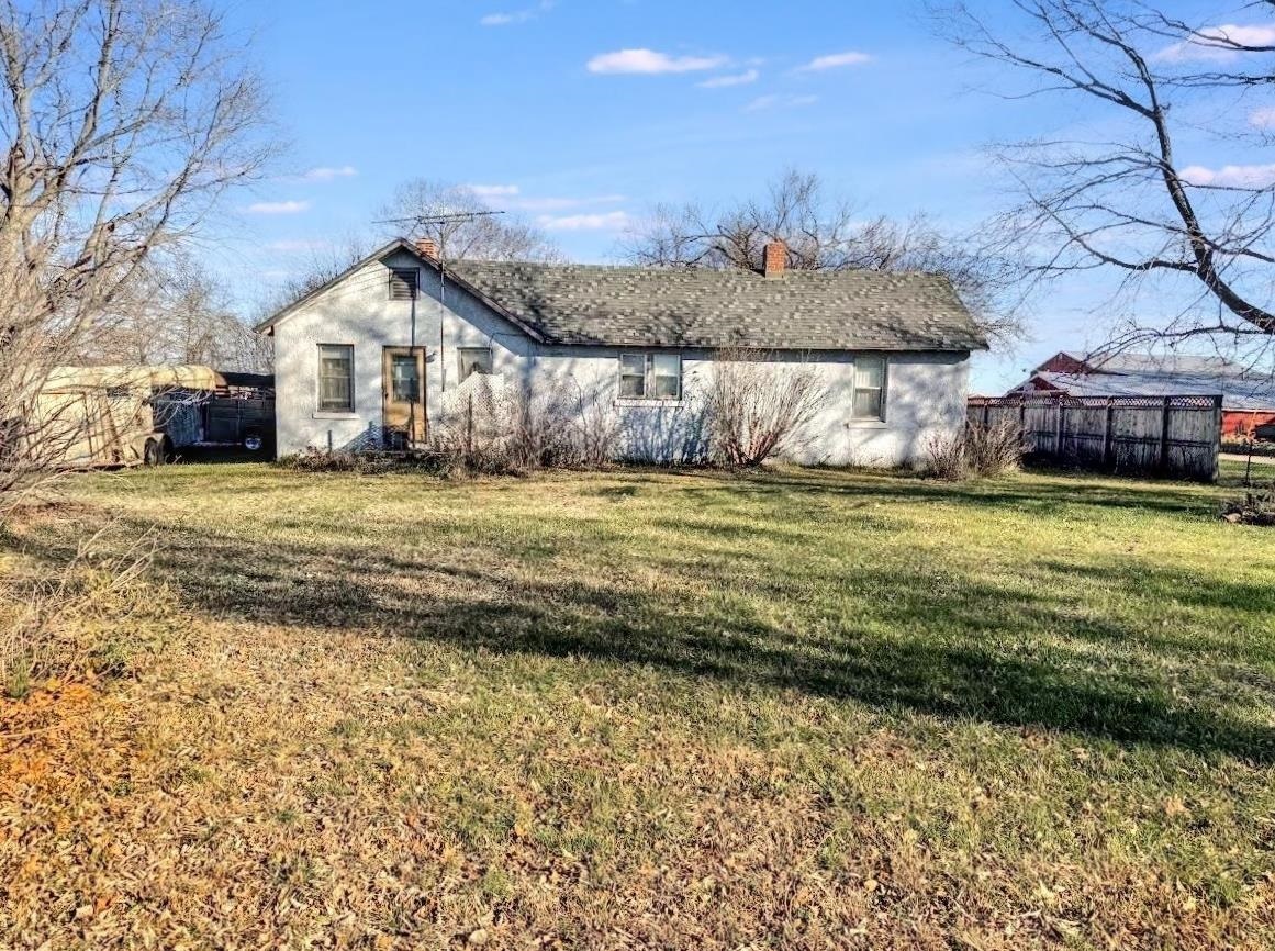 Property Photo:  94 E 1600 Rd  KS 66006 