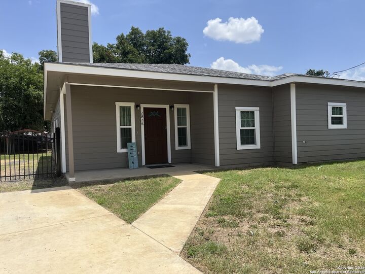 Property Photo:  2826 Christian Dr  TX 78222 