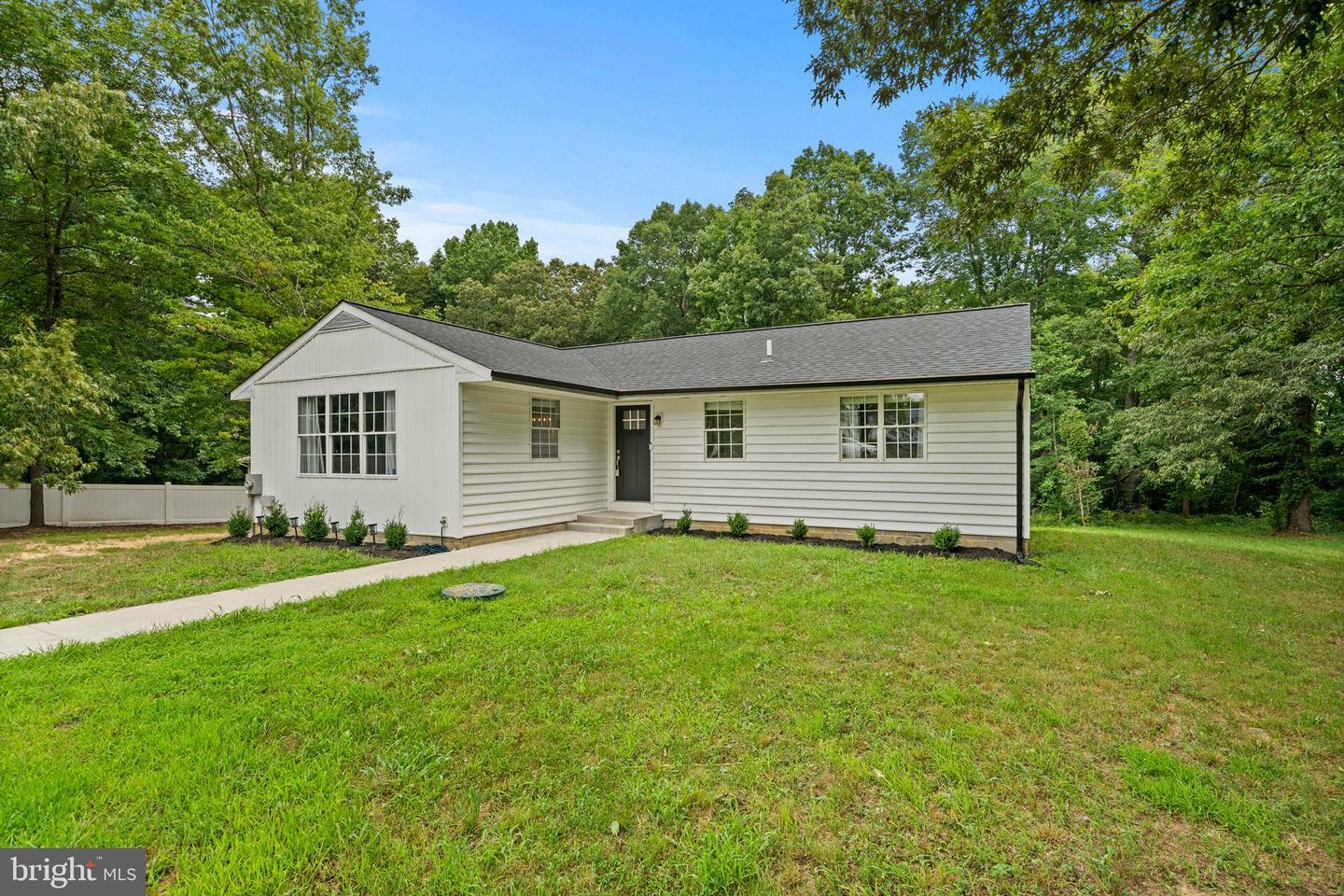 Property Photo:  23730 Hicks Drive  MD 20650 