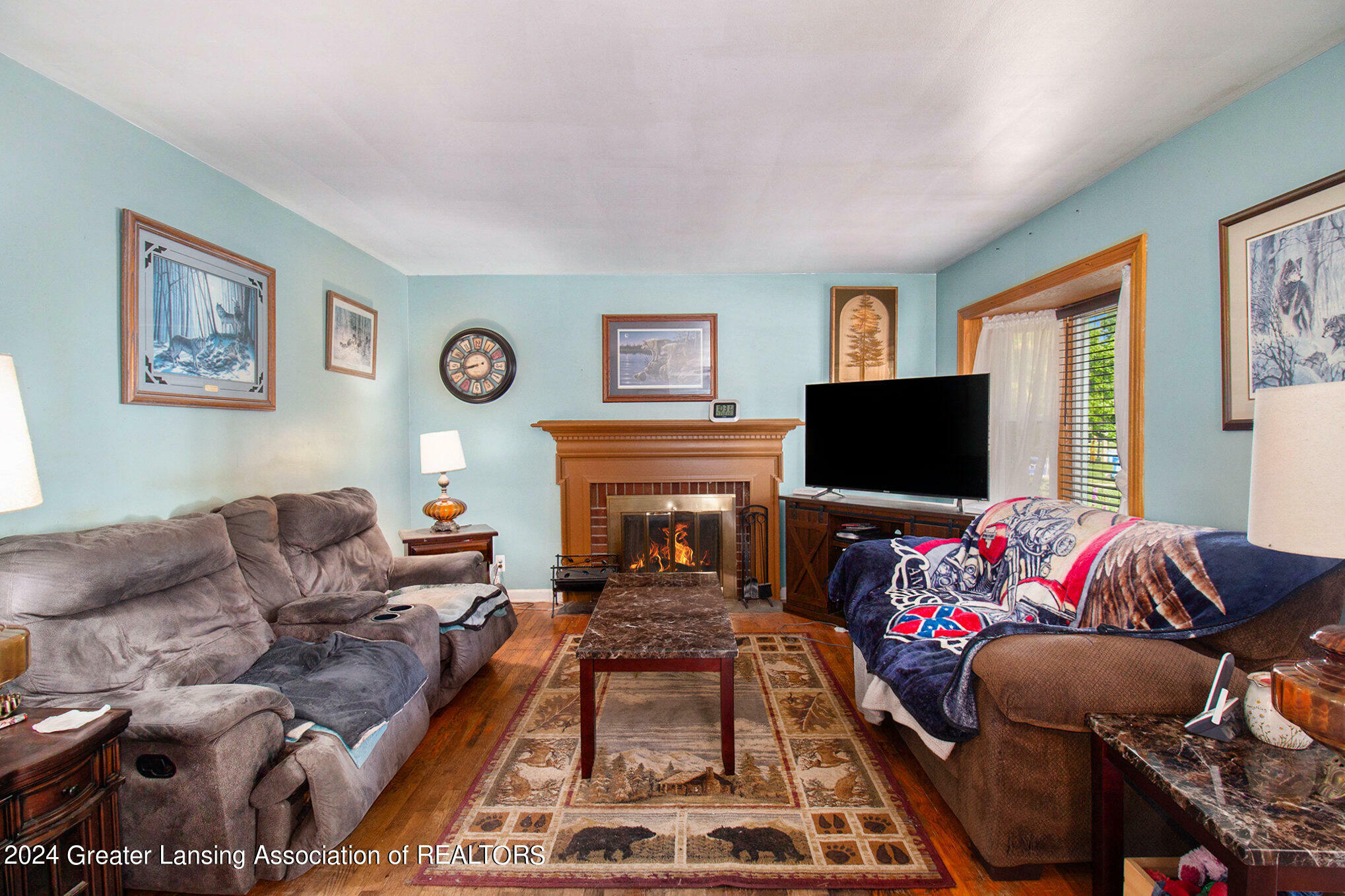 Property Photo:  2011 Victor Avenue  MI 48910 