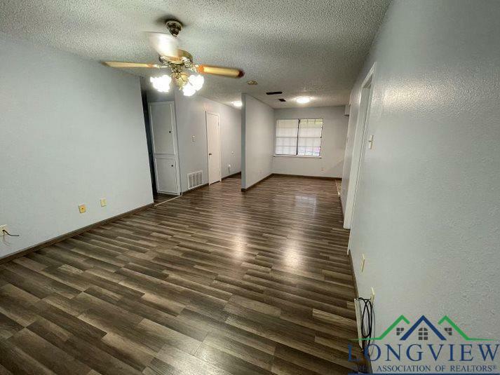 Property Photo:  310 Murphey Dr.  TX 75672 