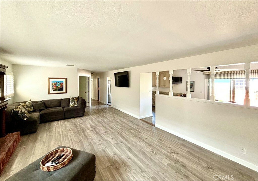 Property Photo:  506 W Sycamore Avenue  CA 90245 