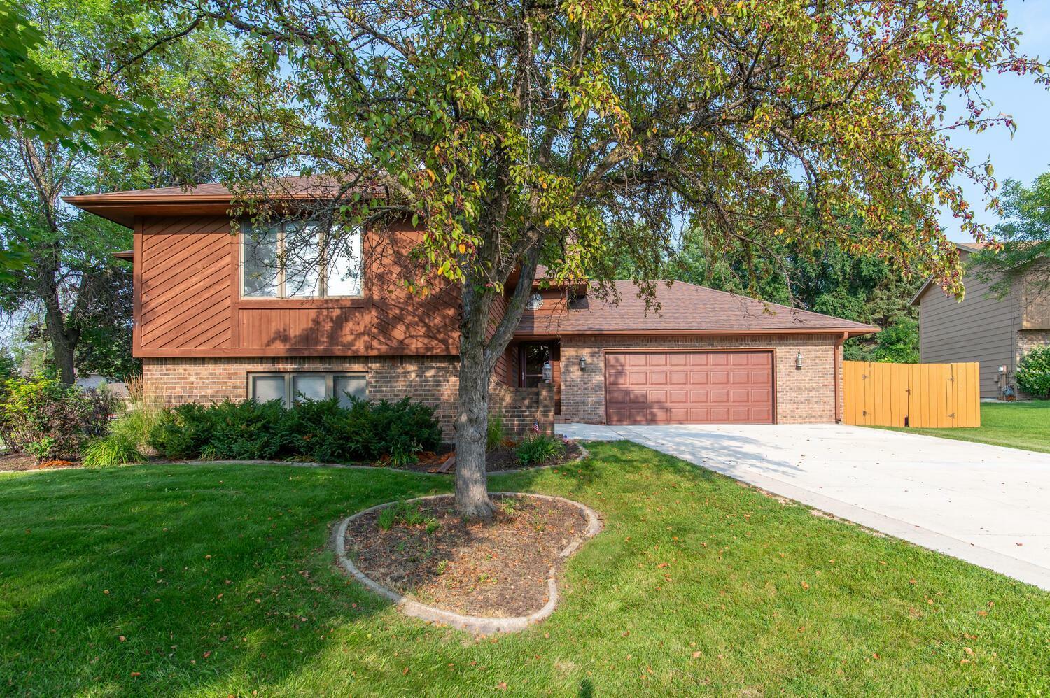 Property Photo:  4590 Balsam Lane N  MN 55442 