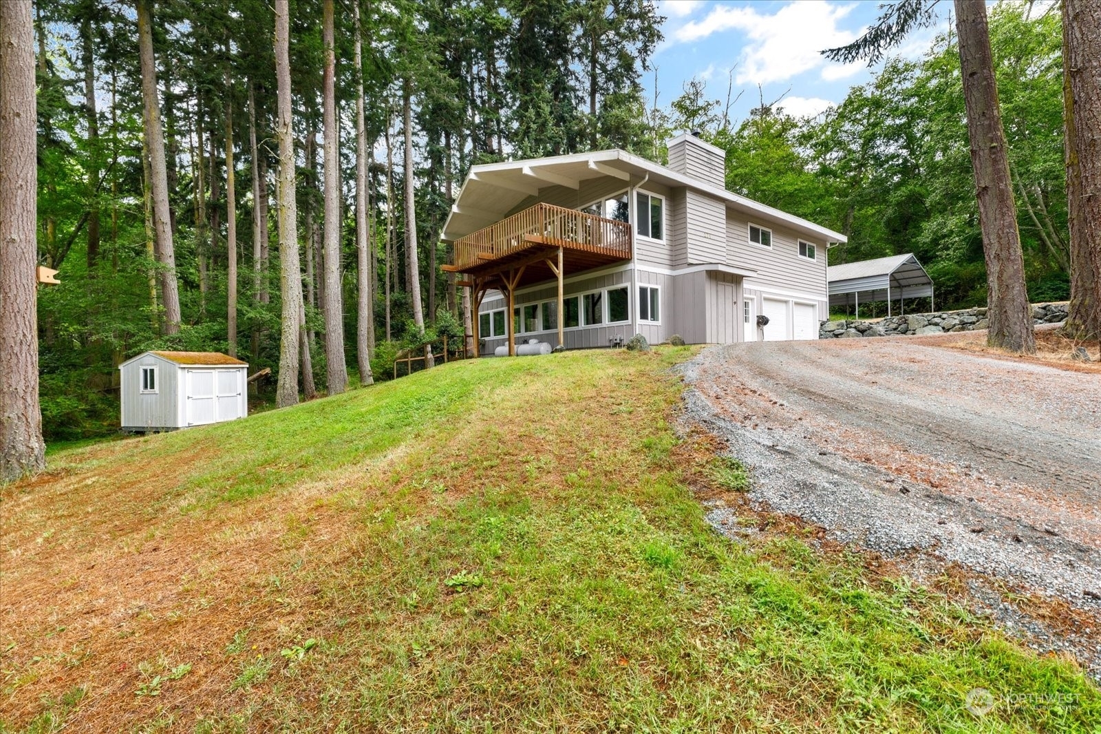 Property Photo:  271 Lagoon Point Road  WA 98253 