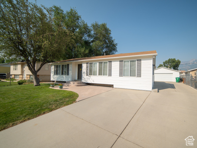 Property Photo:  10513 S Crocus St  UT 84094 