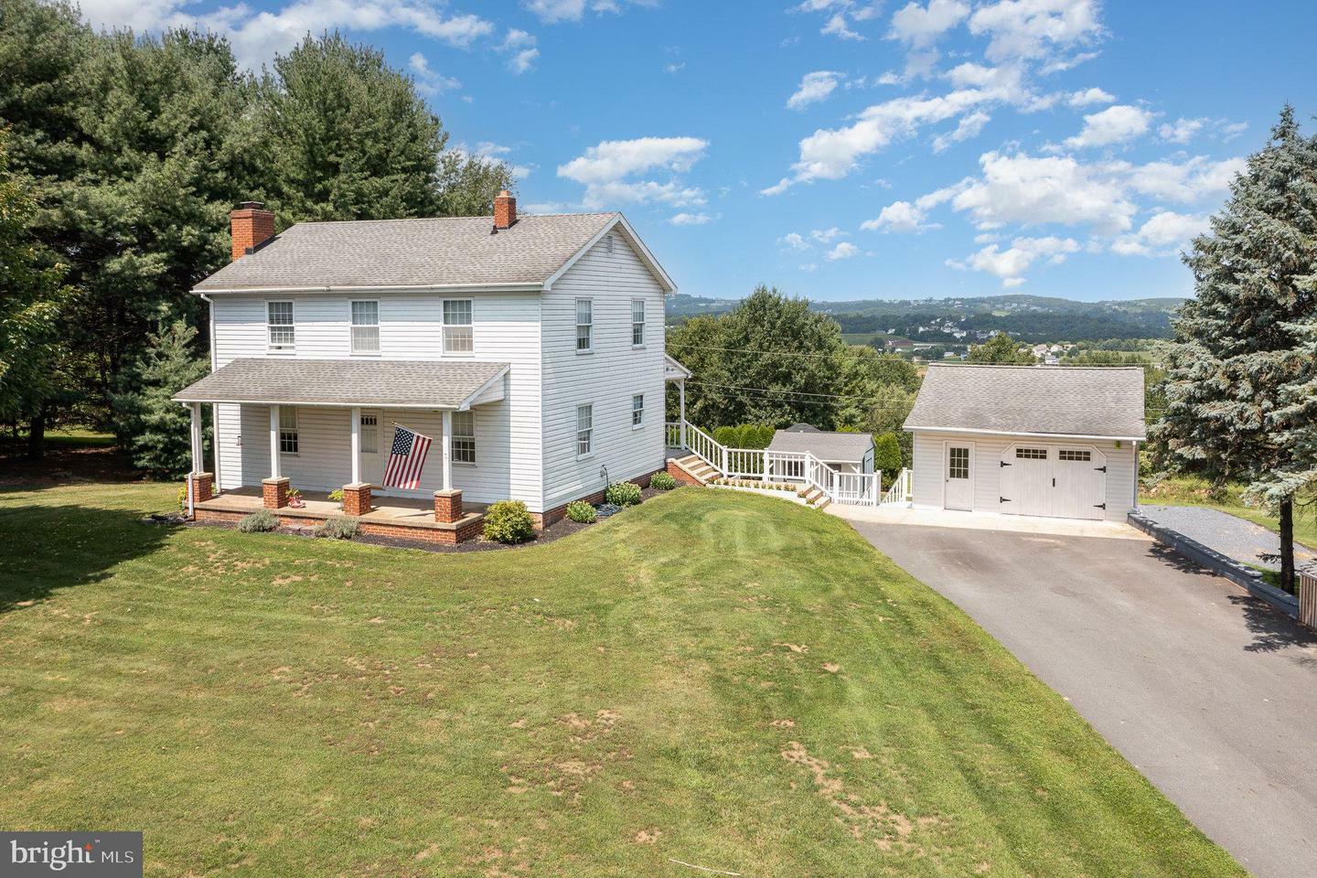 Property Photo:  55 Surrey Drive  PA 17368 