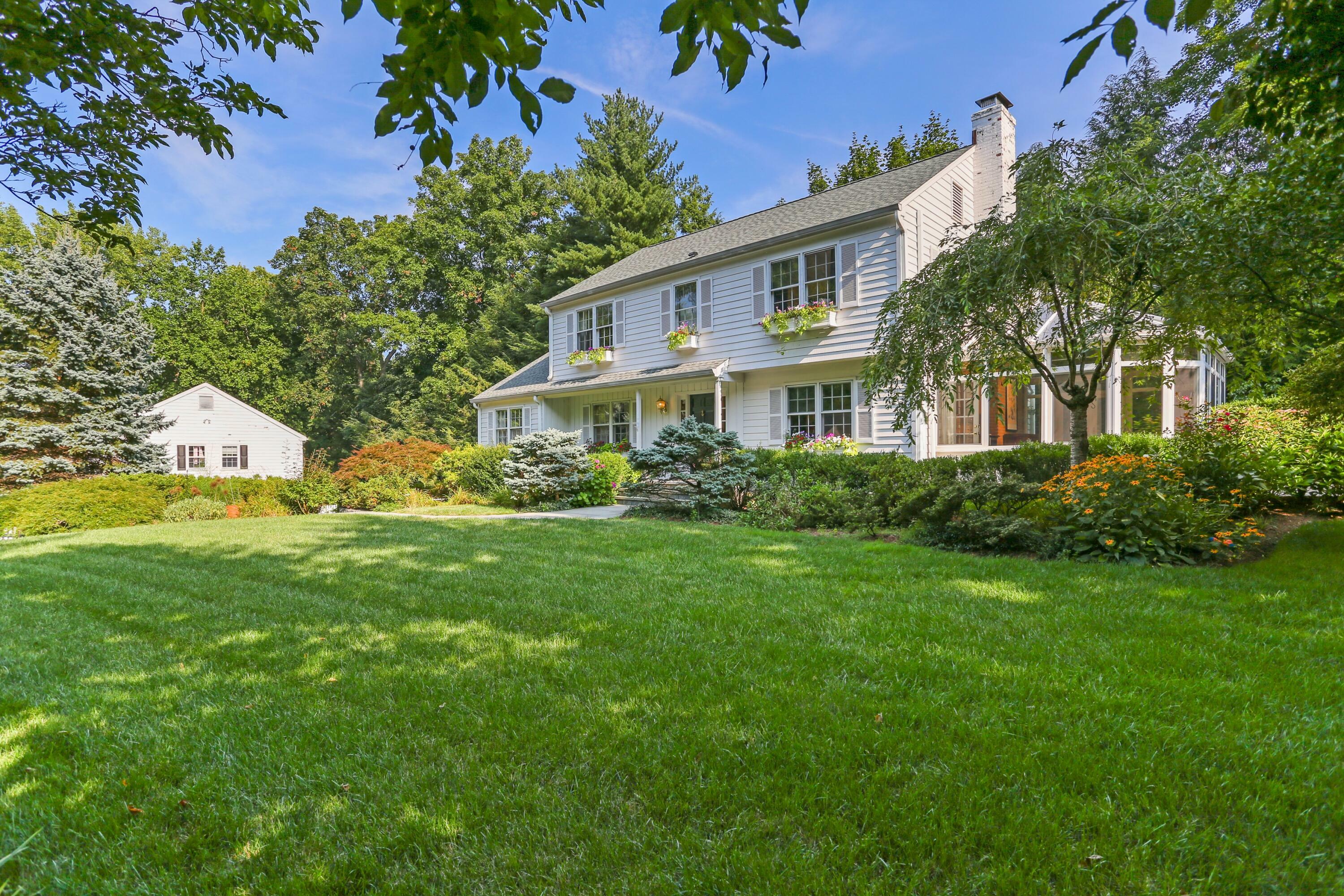 Property Photo:  5 Old Norwalk Road  CT 06840 