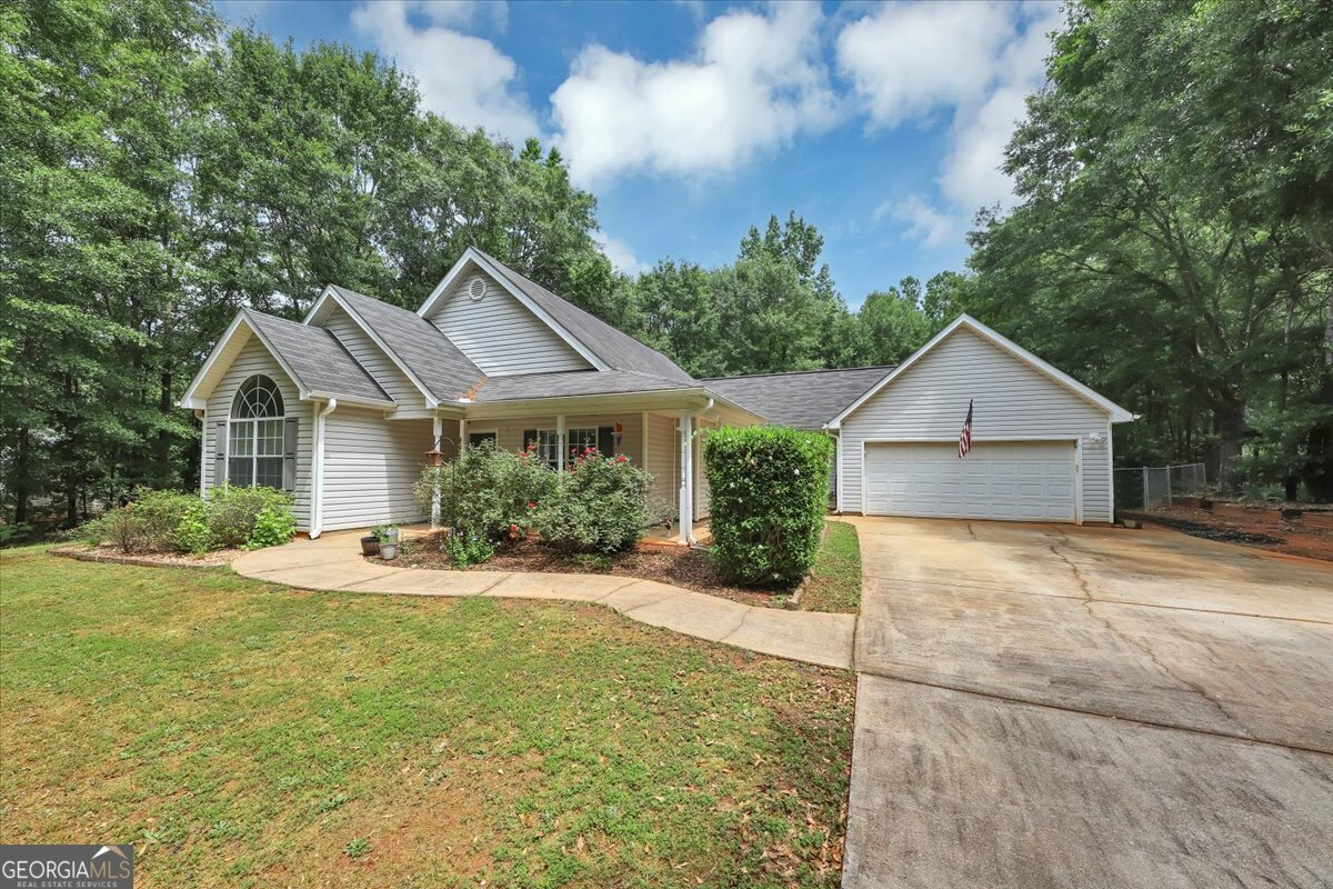 Property Photo:  2036 Big Cypress Lane  GA 30248 