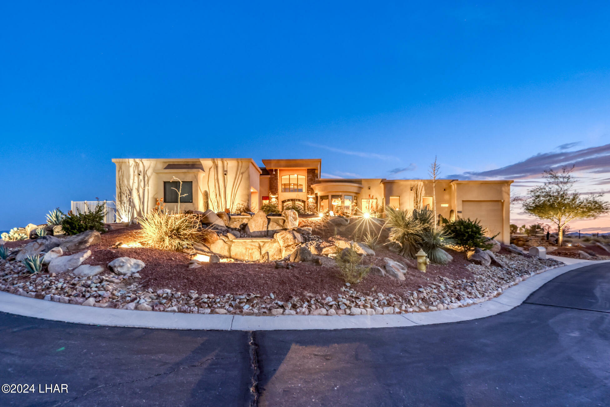 Property Photo:  1796 E Tradition Ln  AZ 86404 